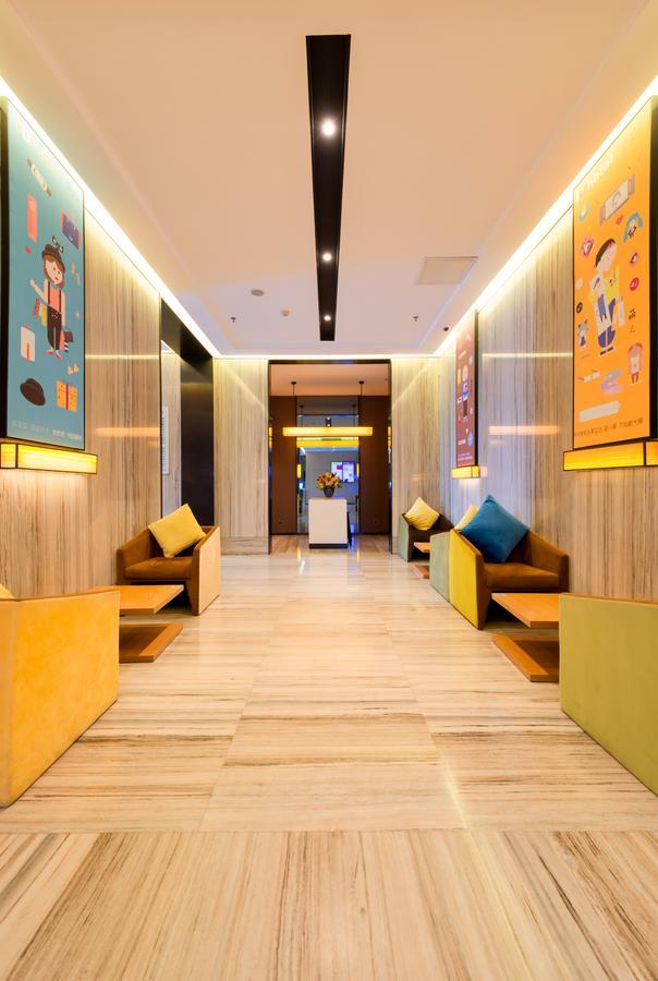 ไอยู โฮเต็ล-แชงกรี-ลา บัสเทอร์มินัล ซงจานหลินเทมเปิล Hotel แชงกรีลา ภายนอก รูปภาพ